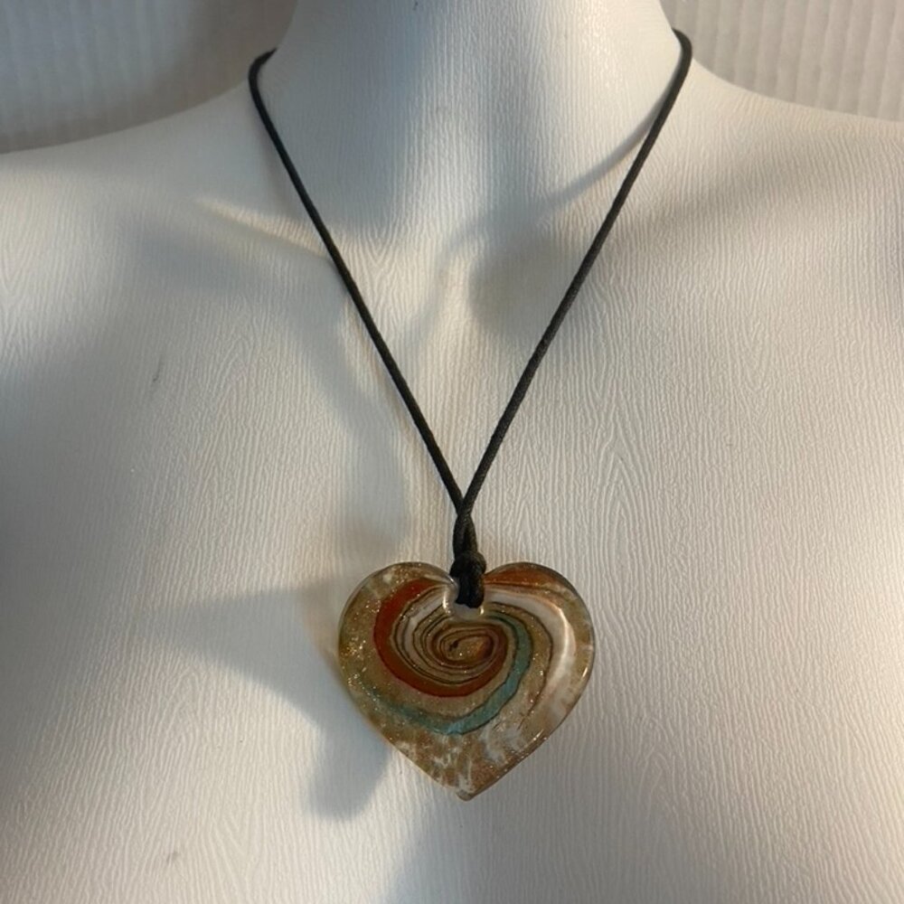 Murano Glass Style Gold Heart Shaped 3 Inch Pendant with 18 Inch Rope Necklace